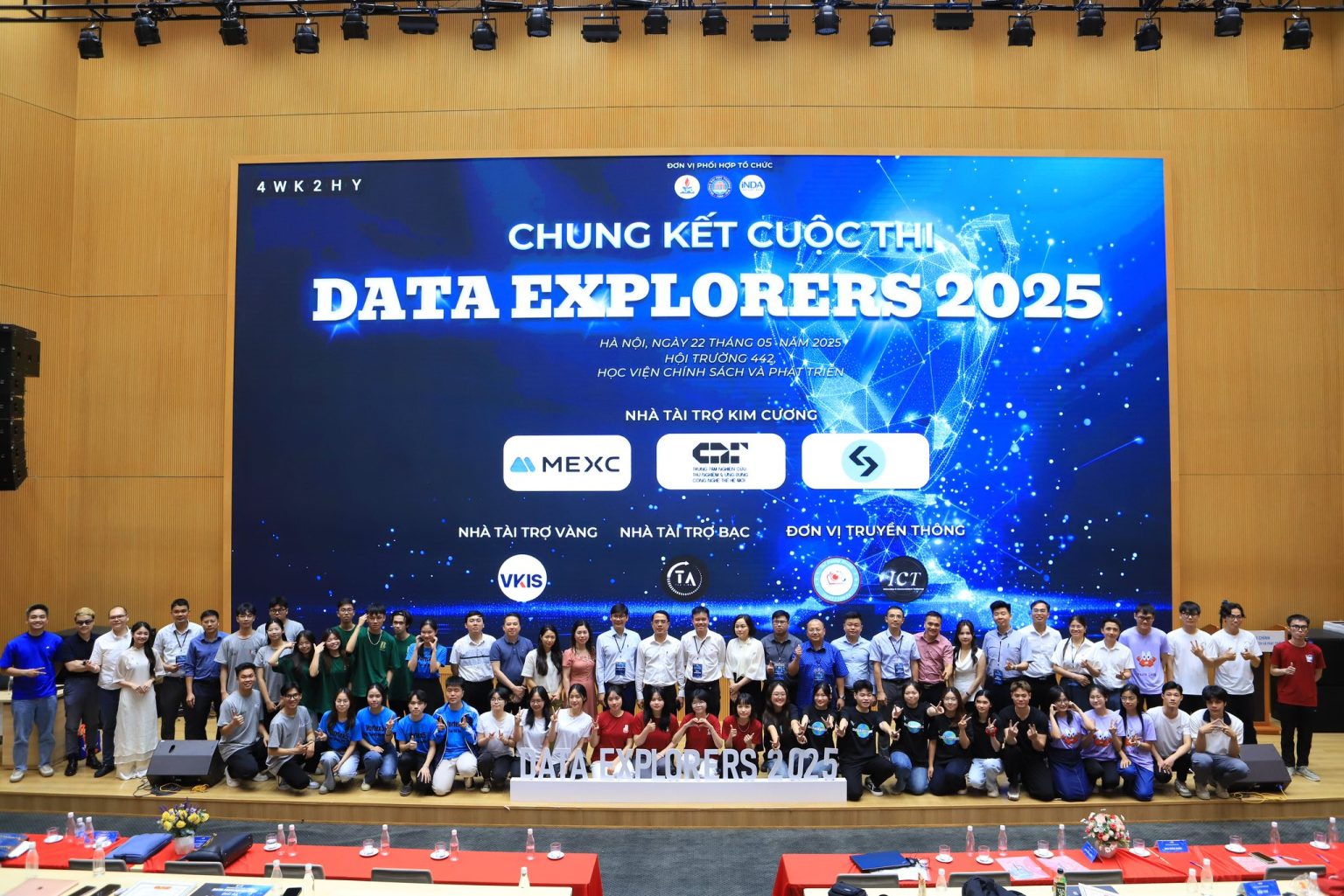 DATA EXPLORERS 2026: SÂN CHƠI DỮ LIỆU TRỞ LẠI, KHỞI ĐỘNG HÀNH TRÌNH ...